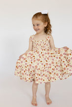 Load image into Gallery viewer, Floral Butterfly Shirred Dress