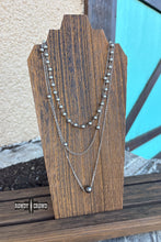 Load image into Gallery viewer, Silver Filly Necklace