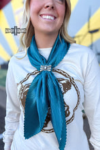 Load image into Gallery viewer, Pasadena Pleated Wild Rags