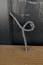 Load image into Gallery viewer, Pearl Hair Clip