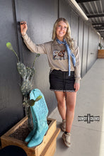 Load image into Gallery viewer, TAN Lomita Longhorn Pullover