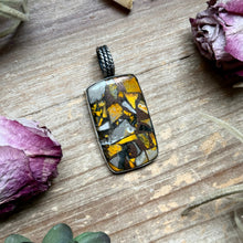Load image into Gallery viewer, Mojave Bumblebee Pendant – Sterling Silver – Fits Up To 8 mm Pearls – Made by The Bijoux FAB