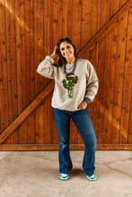 Load image into Gallery viewer, Christmas Cactus Sequins Patch Sweatshirt