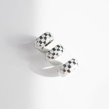 Load image into Gallery viewer, RONNIE CHECKER RING SZ 9