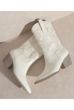 Load image into Gallery viewer, WESTERN BOOTIES