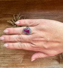 Load image into Gallery viewer, Ring - Size 7 1/2 -Red Spiny &amp; Sterling Silver
