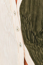 Load image into Gallery viewer, Long Sleeve Collared Top
