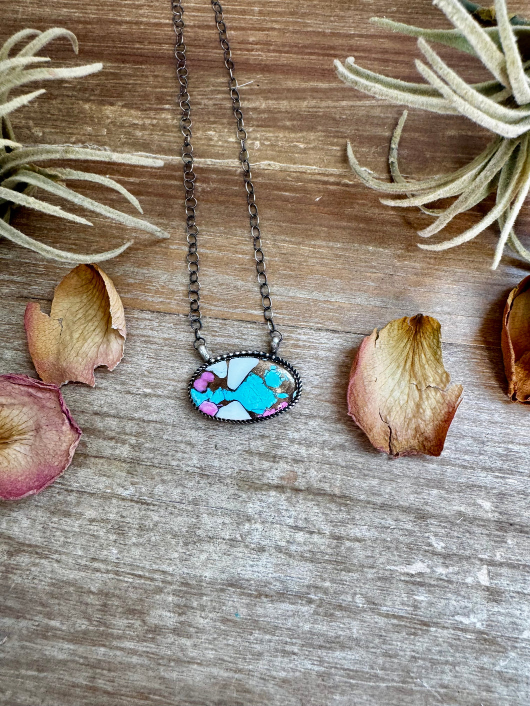 Cotton Candy Turquoise Bar Necklace – Oval Shape – 18