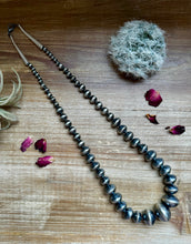 Load image into Gallery viewer, Sterling silver pearls - 24 inch
