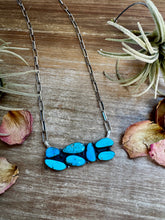 Load image into Gallery viewer, Bar Necklace – 7 Large Kingman Turquoise Stones – Sterling Silver – 19 Inch Paperclip Chain
