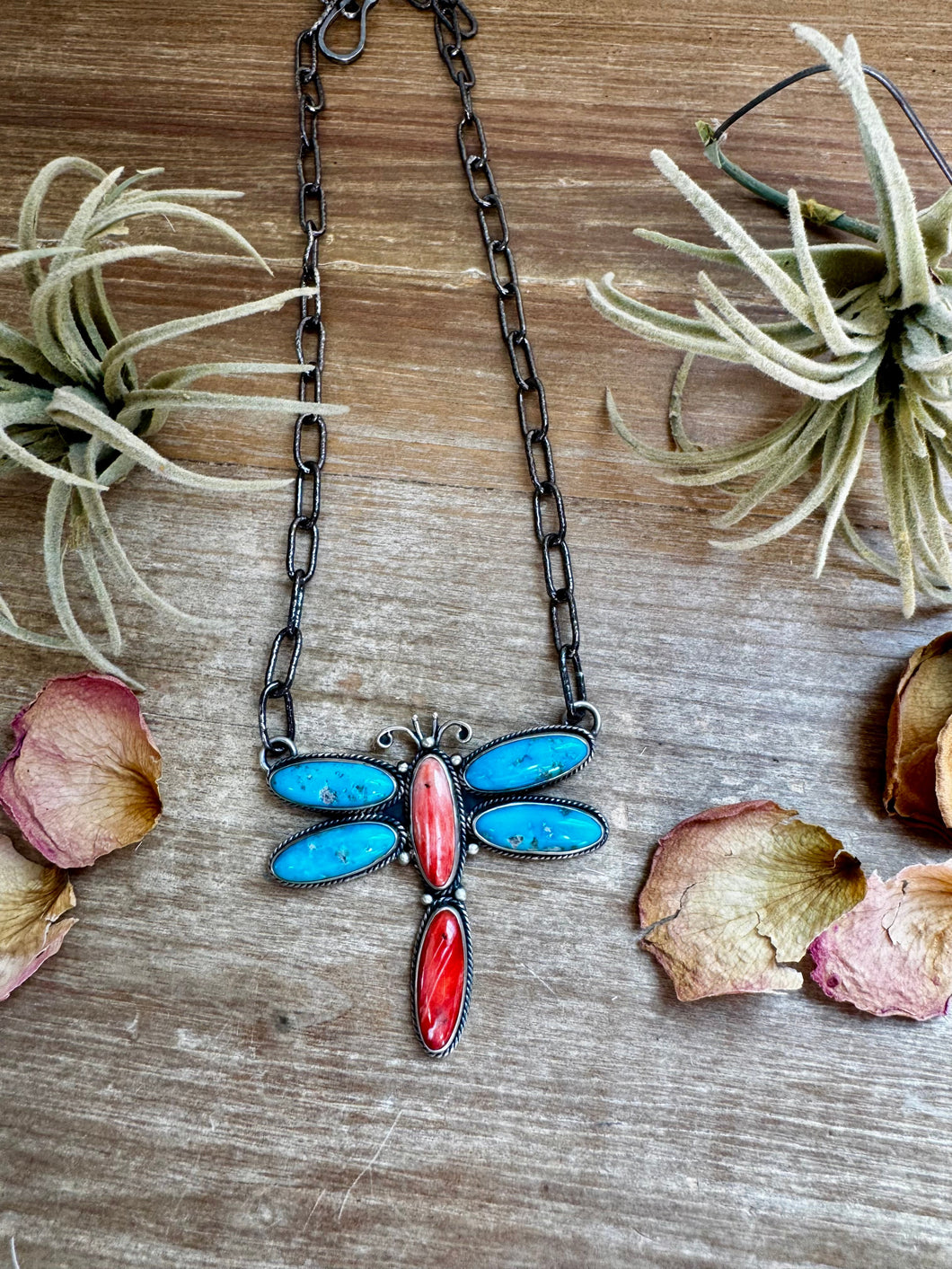 Dragonfly Pendant Necklace – Kingman Turquoise & Red Spiny Oyster – 19 Inch Sterling Silver Dragon Paperclip Chain