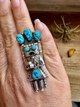 Load image into Gallery viewer, The Kachina Ring – Size 8 – Sterling Silver – Kingman Turquoise – Navajo Handmade

