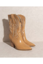 Load image into Gallery viewer, TAN -WESTERN BOOTS
