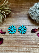 Load image into Gallery viewer, Cluster earrings stud - sterling silver and turquoise

