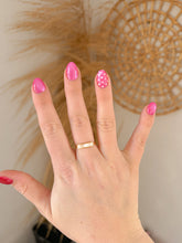 Load image into Gallery viewer, REBEL PEARL RING SZ 8
