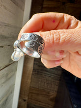 Load image into Gallery viewer, Adjustable Ring with 4 Green Turquoise Stones
