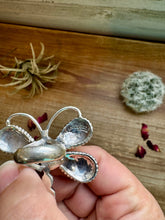 Load image into Gallery viewer, Dragonfly ring -size 7 - pink conch and sterling silver
