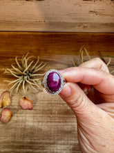 Load image into Gallery viewer, Simple Purple Spiny Oyster Ring – Size 8.5, USA Made
