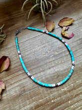 Load image into Gallery viewer, Turquoise Variscite &amp; Pink Conch Choker – Exclusive Bijoux FAB Design
