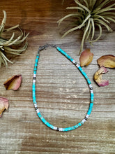 Load image into Gallery viewer, Turquoise Variscite &amp; Pink Conch Choker – Exclusive Bijoux FAB Design
