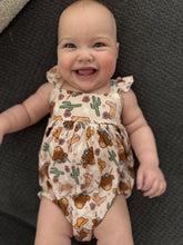Load image into Gallery viewer, Pink Highland Cow bubble romper
