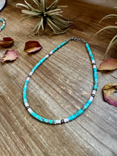 Load image into Gallery viewer, Turquoise Variscite &amp; Pink Conch Choker – Exclusive Bijoux FAB Design
