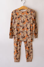 Load image into Gallery viewer, Football 2 piece PJ's

