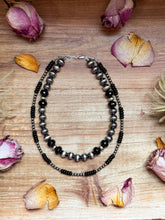 Load image into Gallery viewer, Black Onyx &amp; Sterling Silver Pearl Choker – 14”

