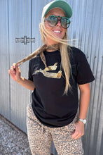 Load image into Gallery viewer, Leopard Spur Tee- BLACK
