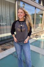 Load image into Gallery viewer, Howdy Halloween RAGLAN
