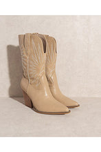 Load image into Gallery viewer, TAN -WESTERN BOOTS

