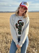 Load image into Gallery viewer, Christmas Cactus Sequins Patch Sweatshirt
