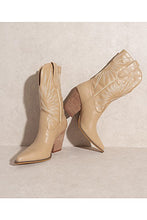 Load image into Gallery viewer, TAN -WESTERN BOOTS
