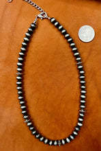 Load image into Gallery viewer, Pecos Short Necklace
