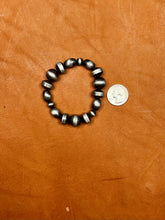 Load image into Gallery viewer, Amarillo Bracelet
